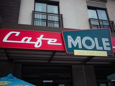 Cafe Mole